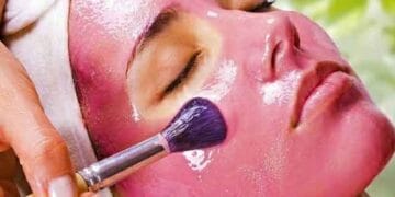 Watermelon Facial To keep the skin bright and glowing, do Watermelon Facial at home, follow these tips