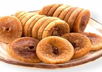 Dried figs provide relief from serious problems like constipation and blood pressure, many benefits are available by consuming empty stomach in the morning.