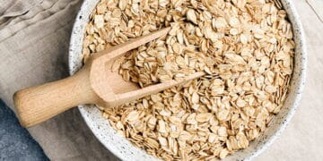 These 4 changes happen in the body by eating oats, also helpful in weight loss