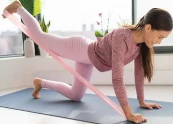 To keep the body fit, do this exercise in the morning only in bed