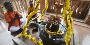 Do not use these things in Shivling worship, Mahadev will be angry