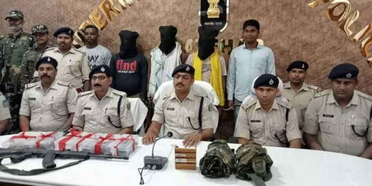 Latehar Zonal Commander Arrested