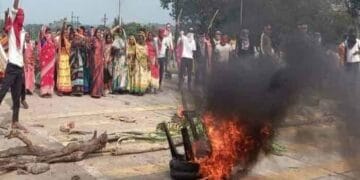 Dhanbad Villagers Road Jam