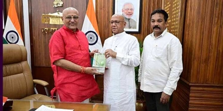 Saryu Rai invites Governor