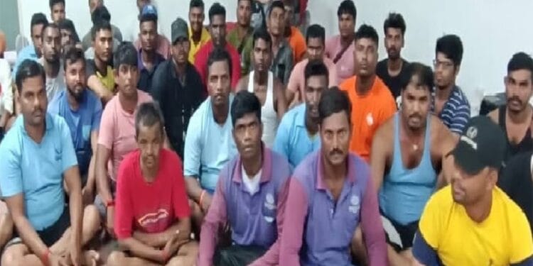 70 migrant workers from Jharkhand stranded in Malaysia, appealed to the government for return to their homeland