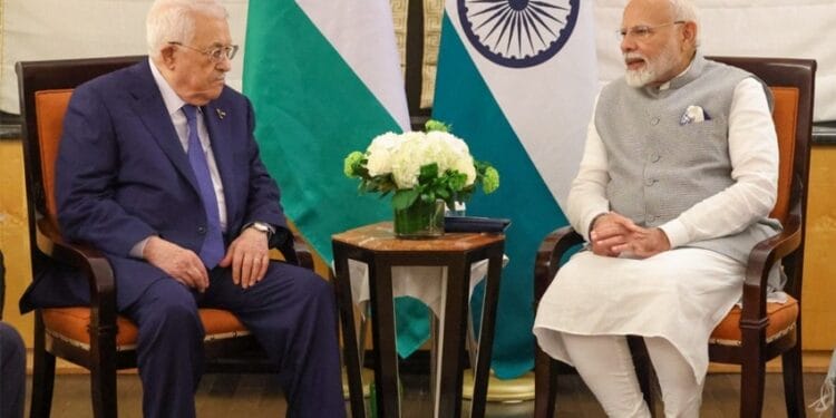 Mahmoud Abbas Met PM Modi