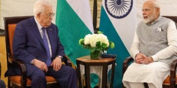 modi meet with mahmoud-abbas