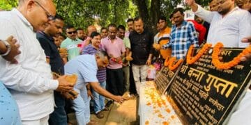 Minister Banna Gupta laid the foundation stone for development projects worth 26.5 crores, road, blacktopping and drain construction...