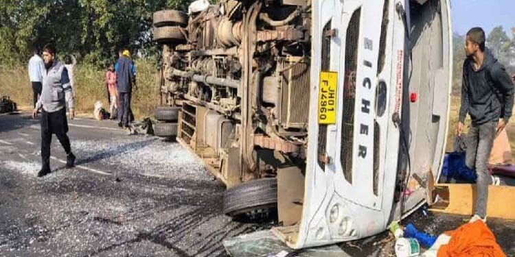 Accident-on-Khunti-Simdega-Road